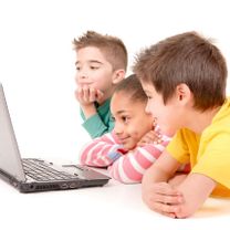 kids-on-computer-